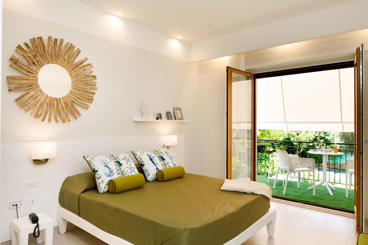 Melrose Sorrento Hotel Bagian luar foto